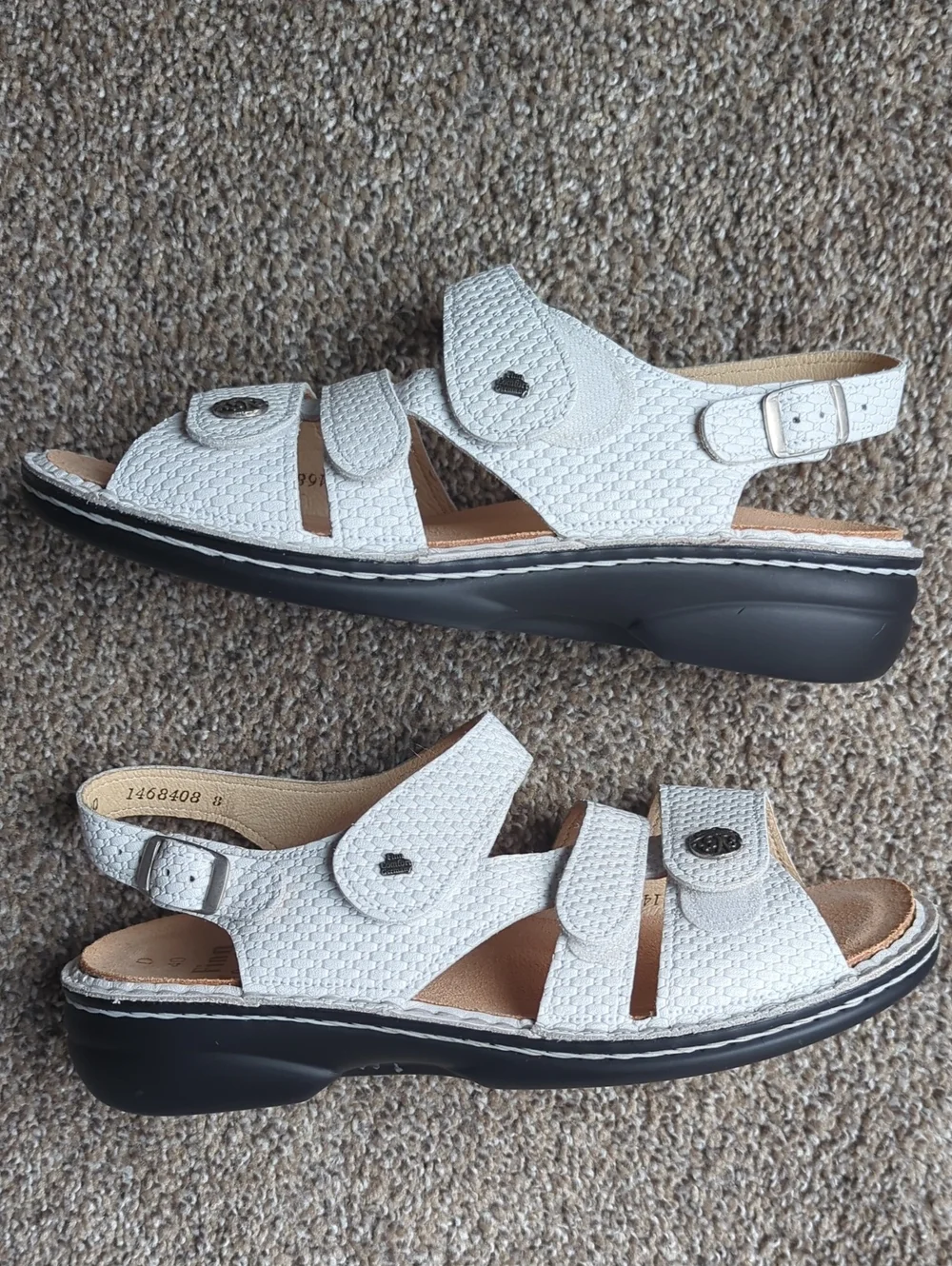 Finn Comfort White Leather Gomera Sandal